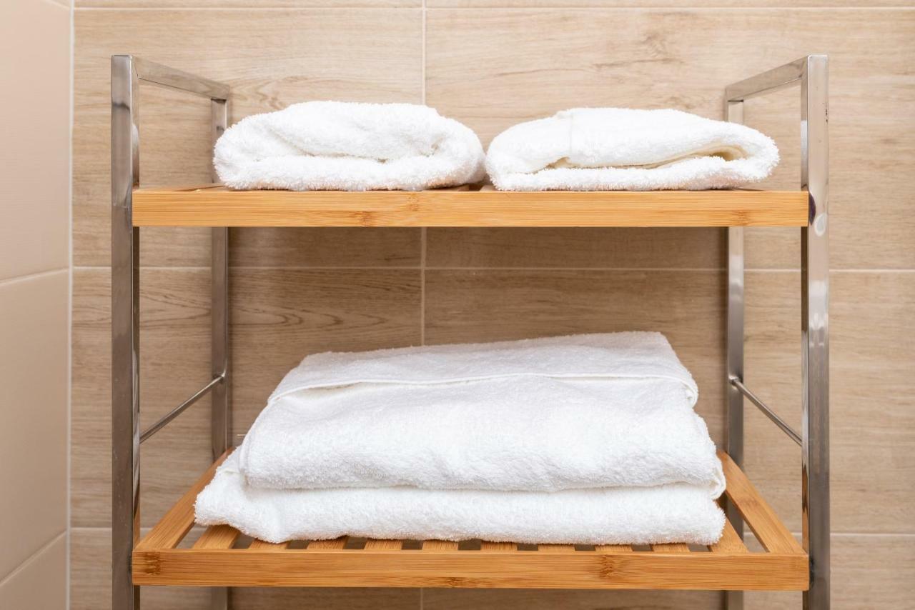 Defne Apartman Debrecen Kültér fotó